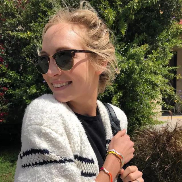 Sunglasses Ray-Ban clubmaster Candice Accola on his account Instagram