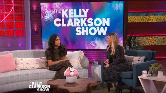 République bananière Polka Dot Cravate-Cou Robe portée par Kelly Clarkson sur L'Kelly Clarkson Spectacle le 28 février 2020